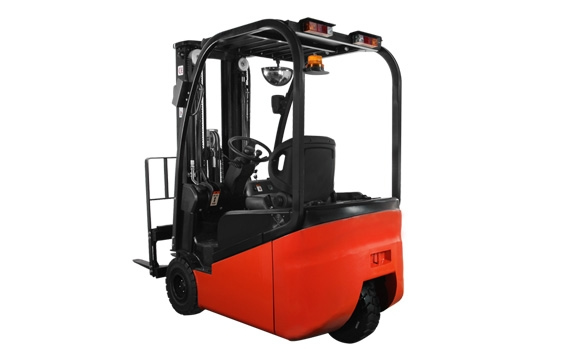 1.5噸三支點(diǎn)后驅(qū)電動叉車
